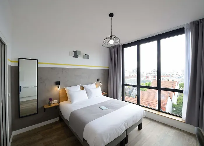 Hotel Terre Neuve Parigi