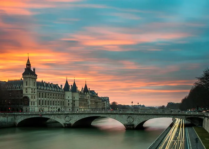 Hôtel Etoile Trocadéro Parigi